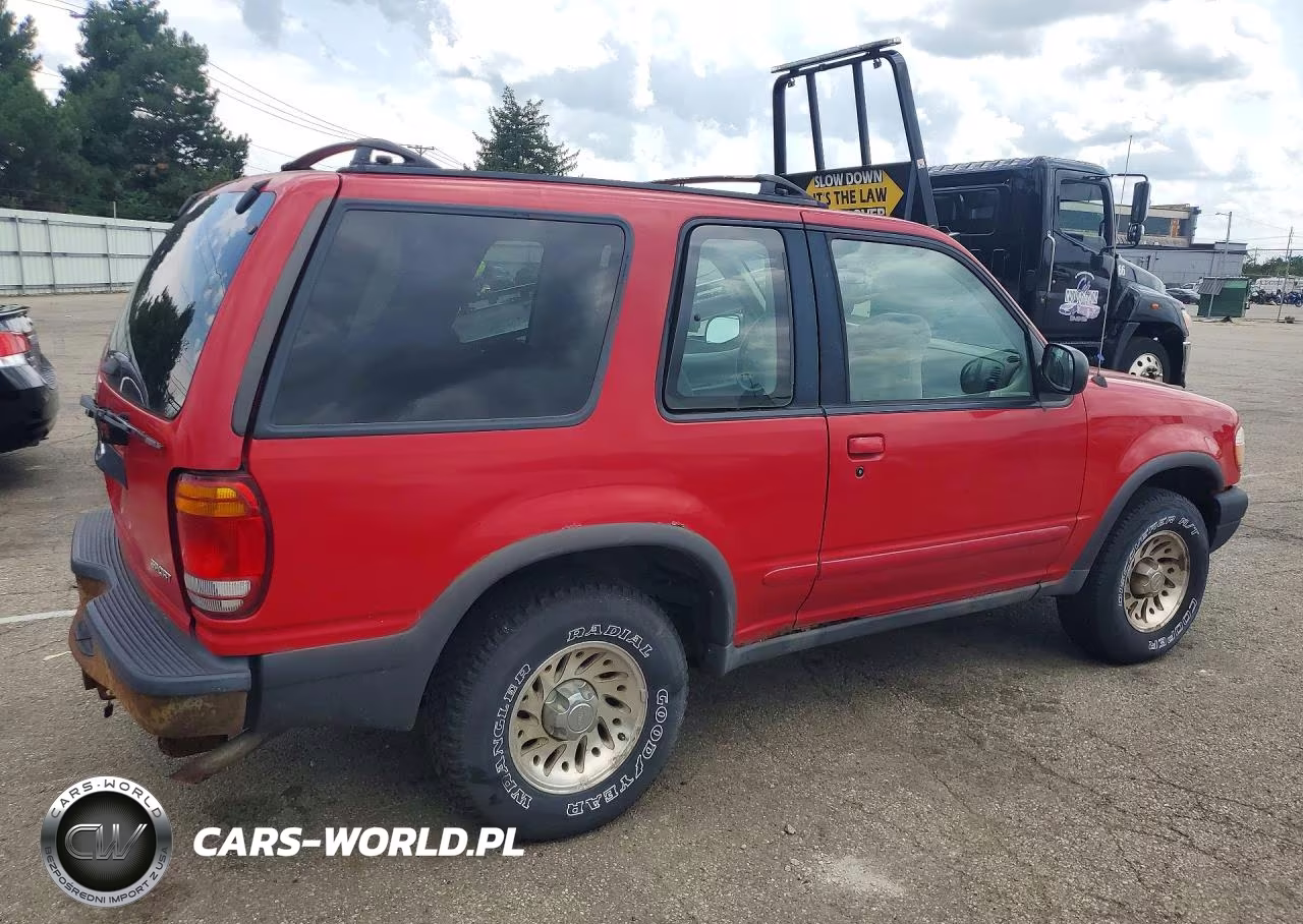 1999 Ford Explorer VIN:1FMYU22X5XUC68229 - 3