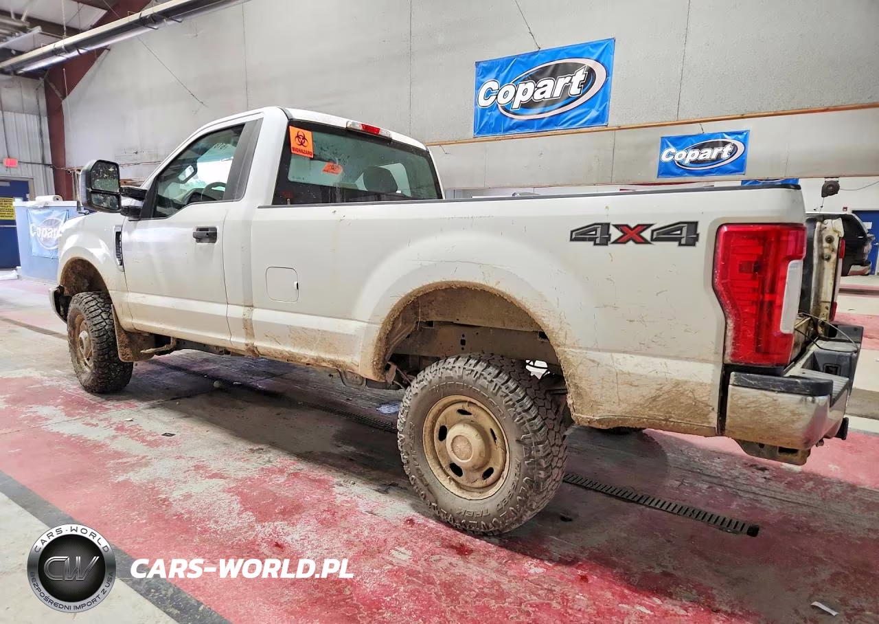 2017 Ford F250 Super Duty VIN:1FTBF2B6XHEC61087 - 2