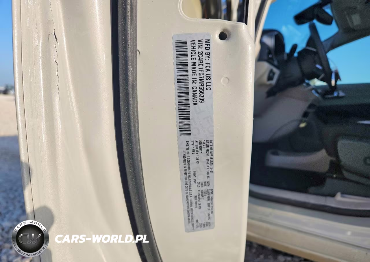 2021 Chrysler Pacifica Touring VIN:2C4RC1FG7MR556309 - 14