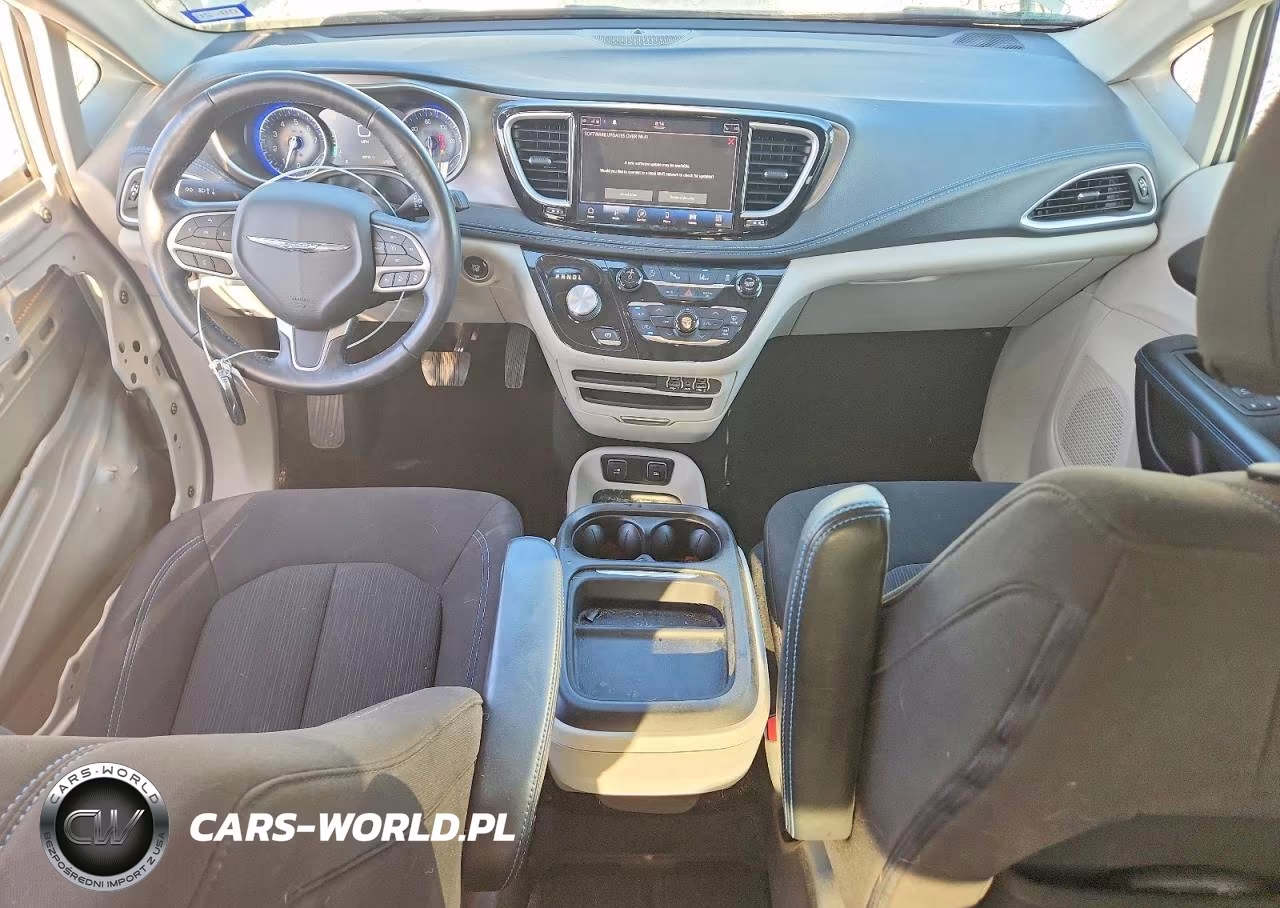 2021 Chrysler Pacifica Touring VIN:2C4RC1FG7MR556309 - 8