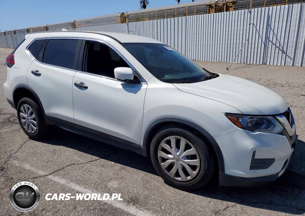 2020 Nissan Rogue S VIN:5N1AT2MT9LC804243 - 4