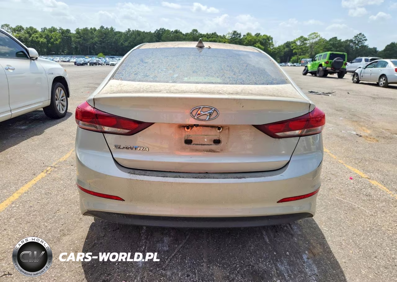 2017 Hyundai Elantra Value VIN:5NPD84LF1HH160811 - 6