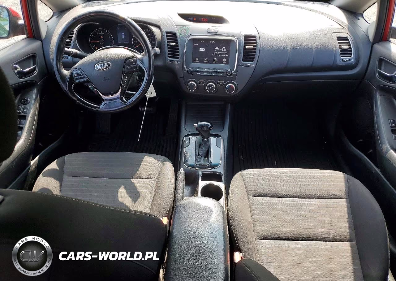 2017 Kia Forte S VIN:3KPFL4A7XHE120976 - 8