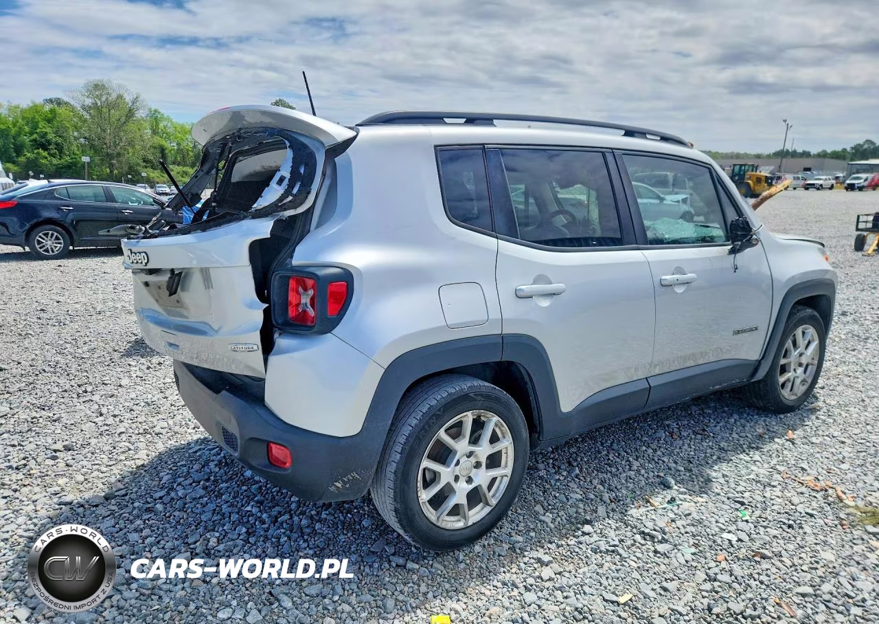2020 Jeep Renegade Latitude VIN:ZACNJABB3LPL78946 - 3