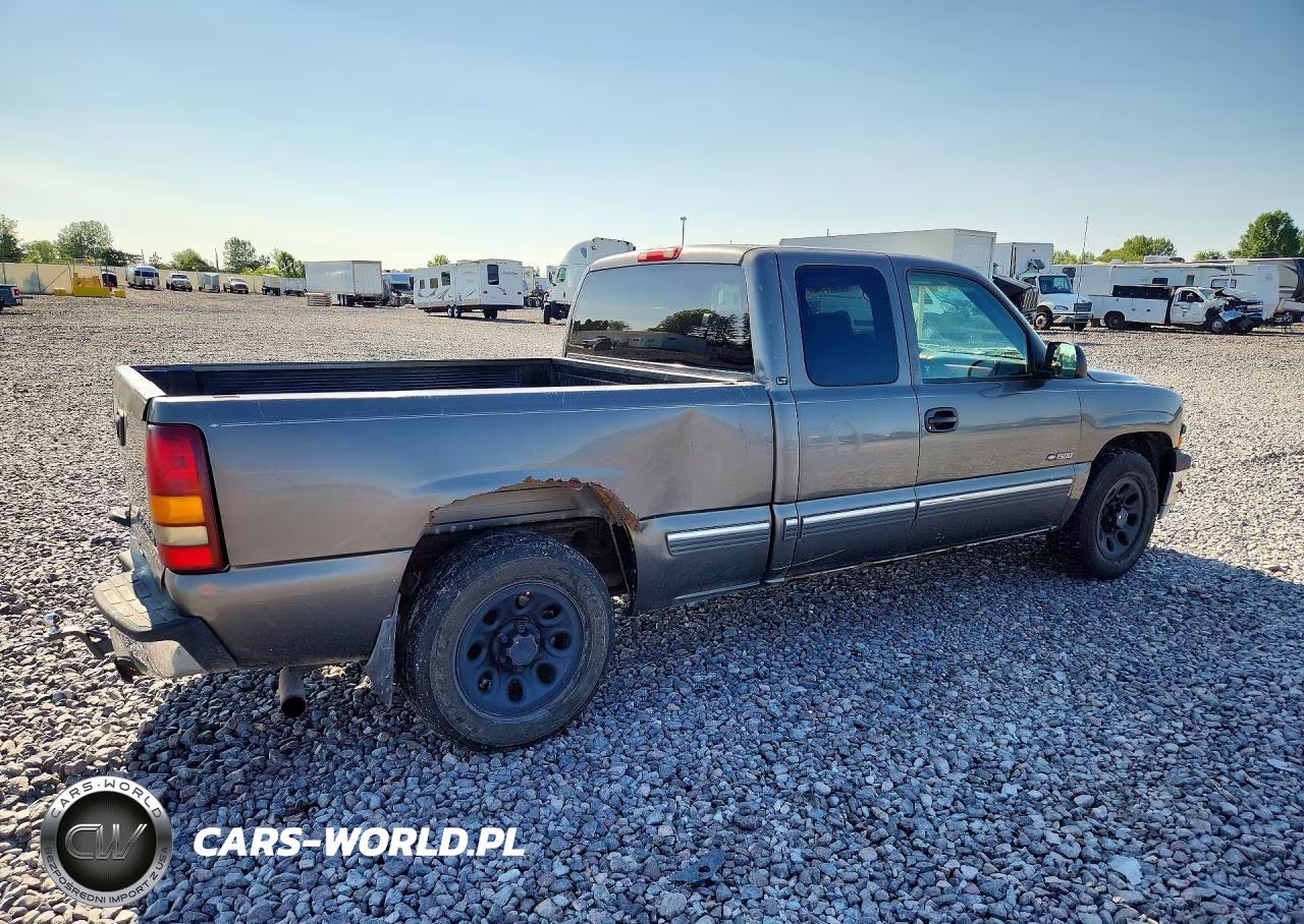 1999 Chevrolet Silverado C1500 VIN:2GCEC19T9X1134455 - 3