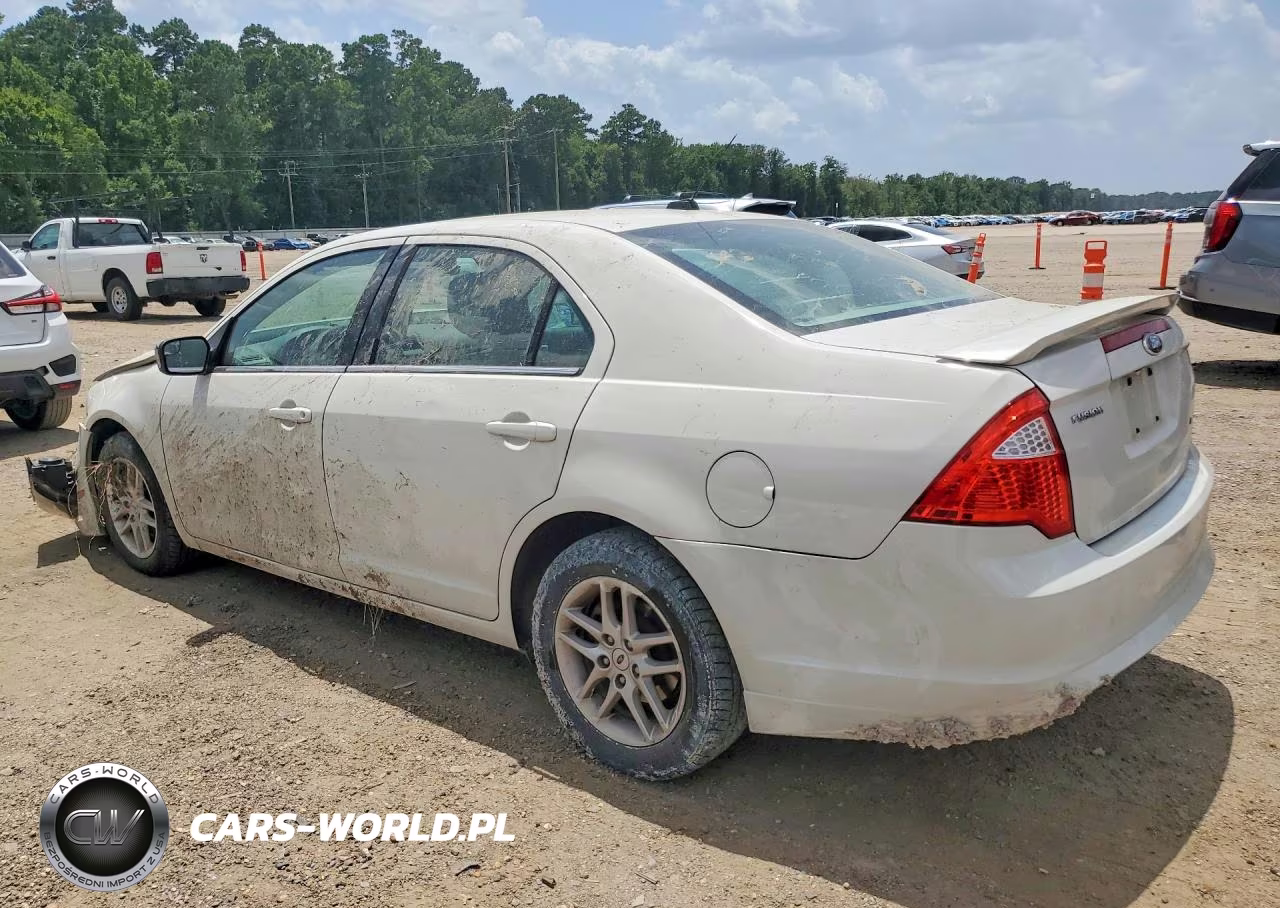 2012 Ford Fusion S VIN:3FAHP0GA7CR225815 - 2
