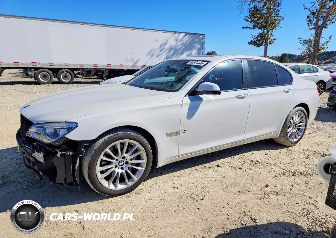 2015 BMW 740 I