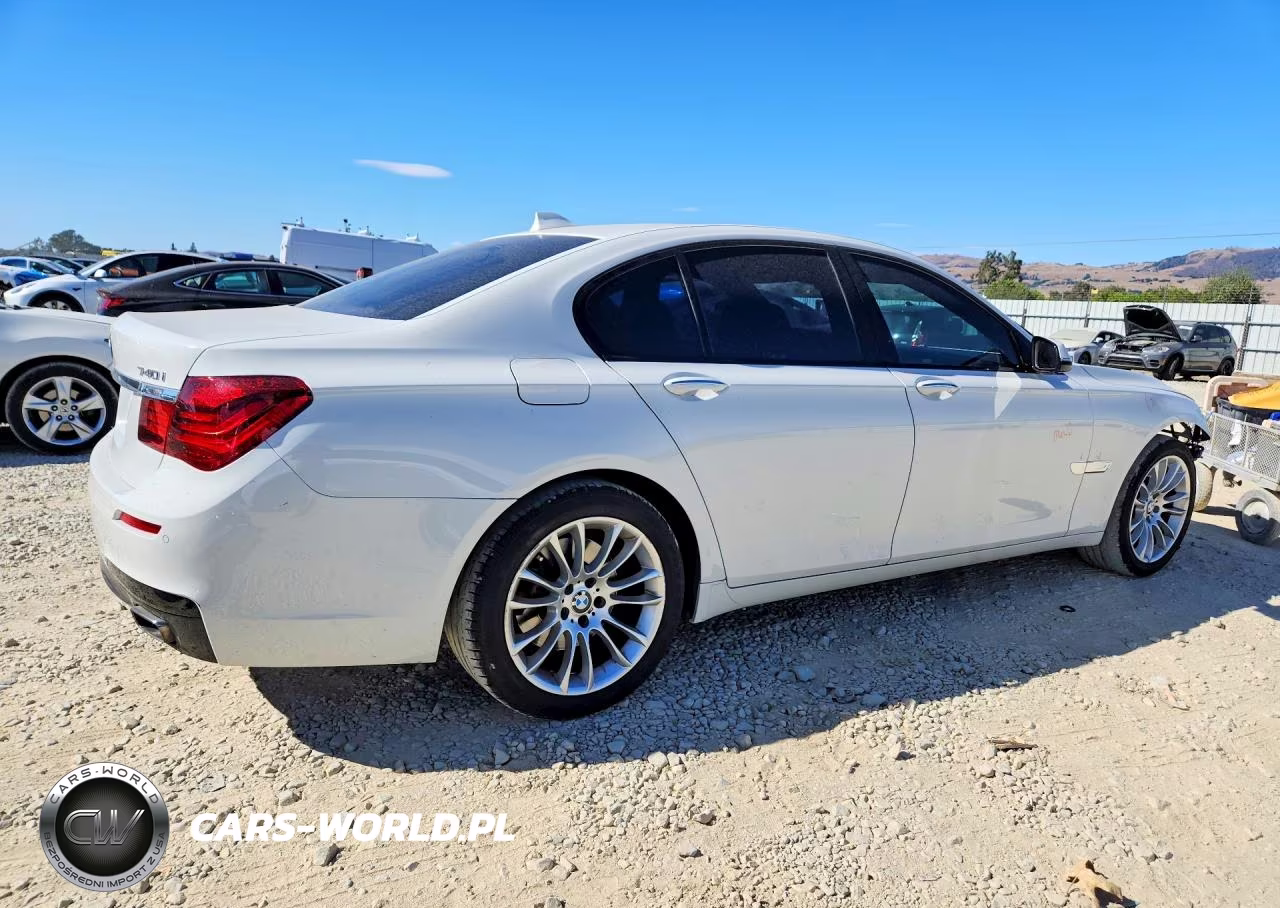 2015 BMW 740 I VIN:WBAYA6C5XFD826959 - 3