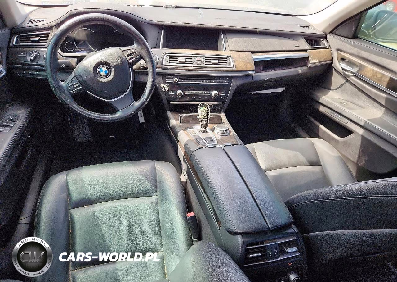 2015 BMW 7 Series VIN:WBAYA6C5XFD827027 - 8
