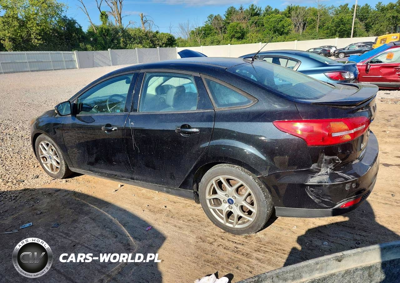 2015 Ford Focus Se VIN:1FADP3F25FL340166 - 2