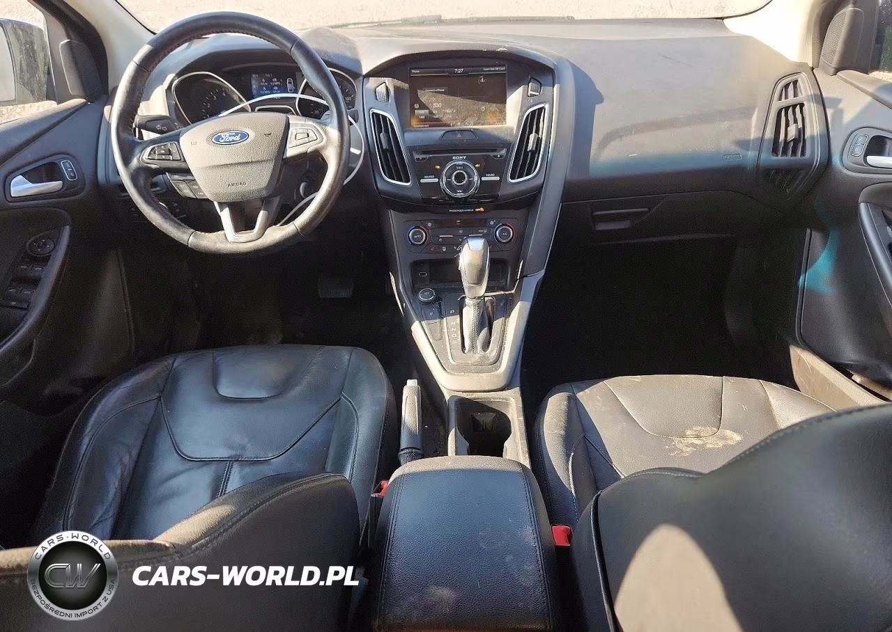 2015 Ford Focus Se VIN:1FADP3F25FL340166 - 8