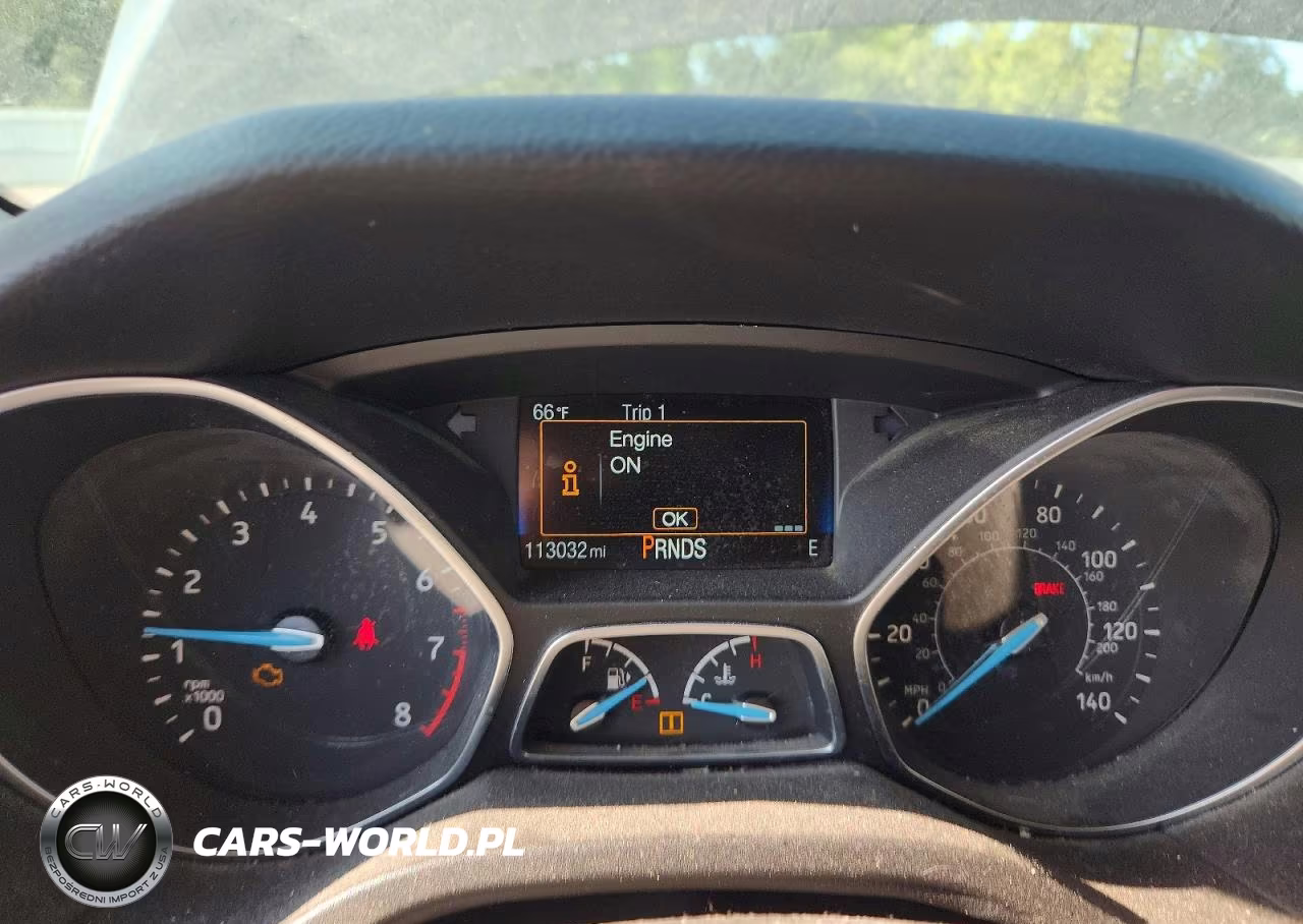 2015 Ford Focus Se VIN:1FADP3F25FL340166 - 9
