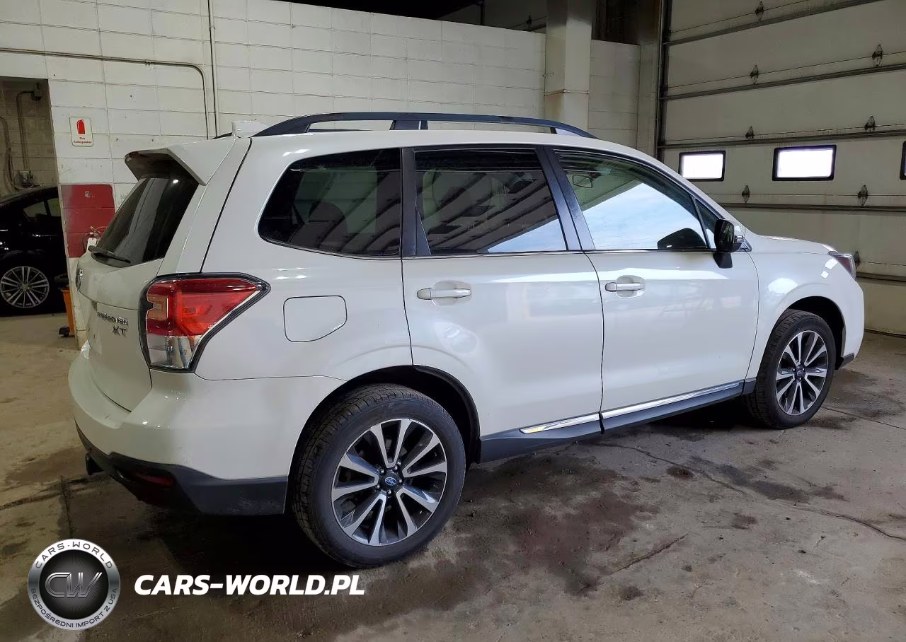 2018 Subaru Forester 2.0Xt Touring VIN:JF2SJGWC4JH466146 - 3