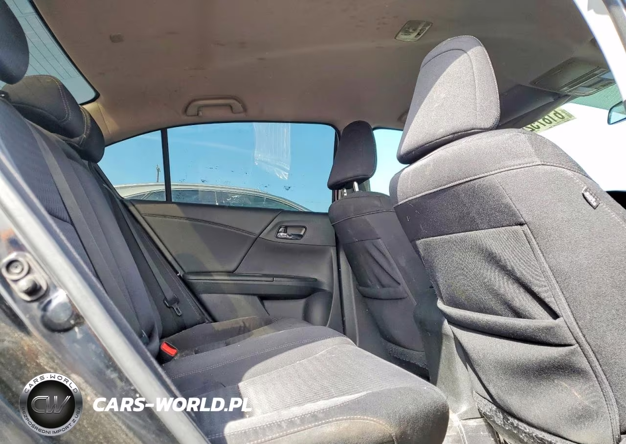2015 Honda Accord Sport VIN:1HGCR2F55FA196443 - 10