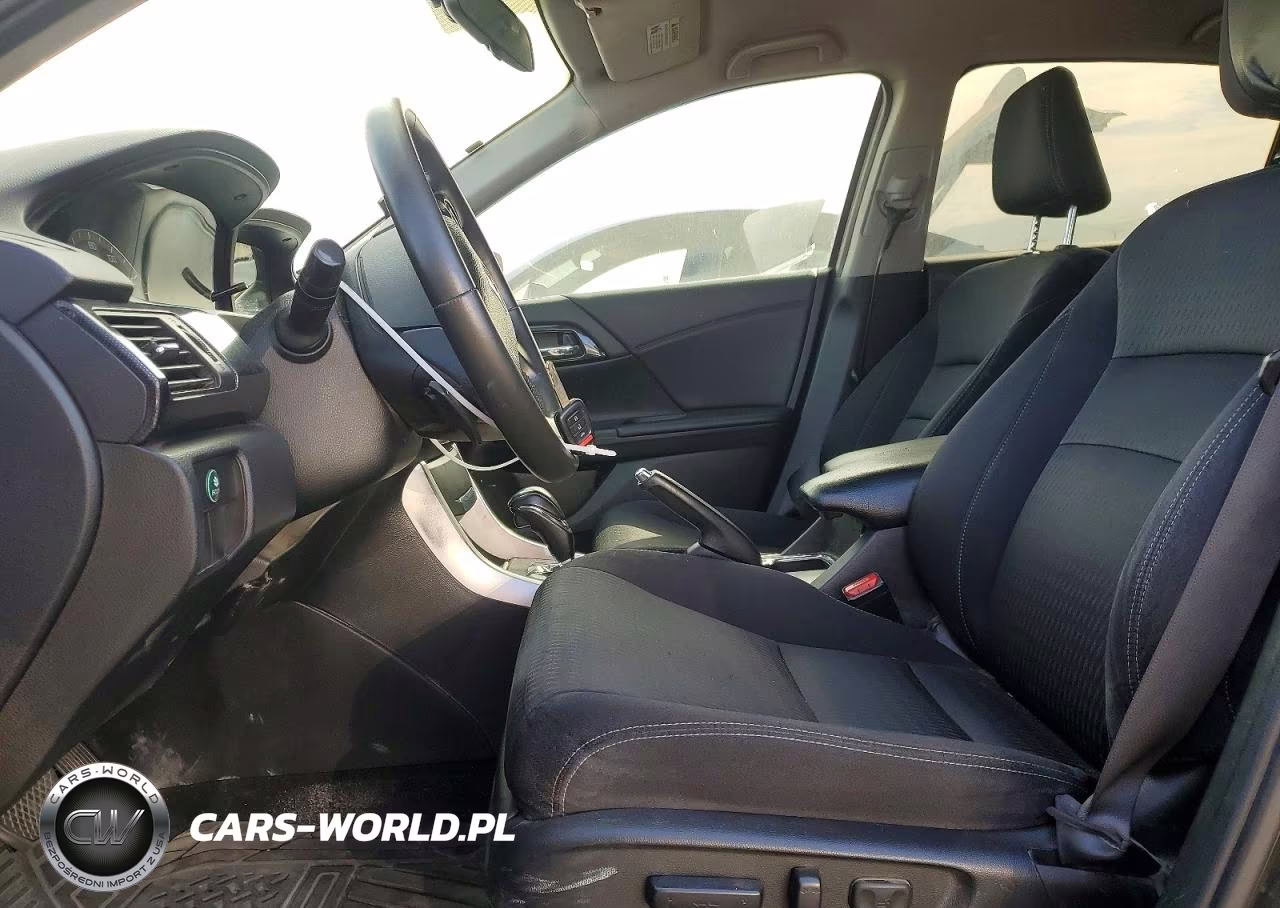 2015 Honda Accord Sport VIN:1HGCR2F55FA196443 - 7