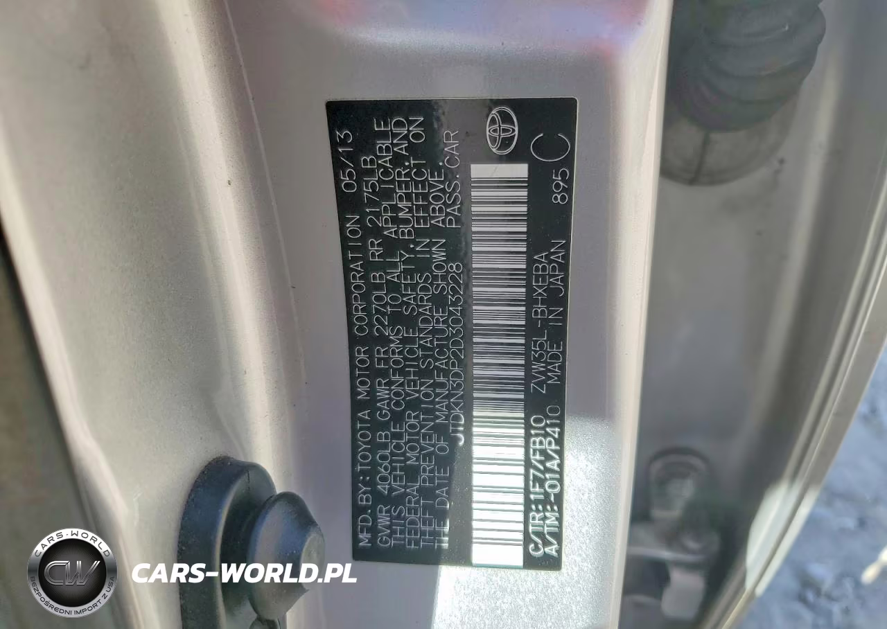 2013 Toyota Prius Plug-In Hybrid Base VIN:JTDKN3DP2D3043228 - 13