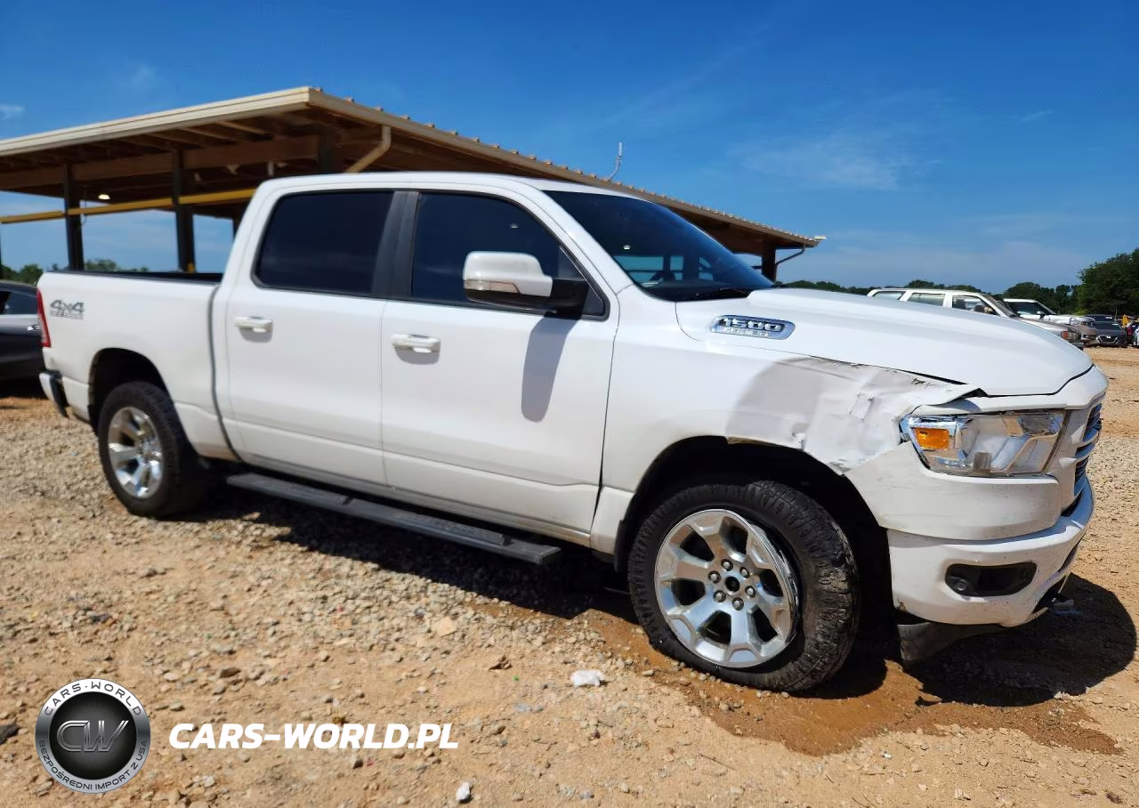 2019 Ram 1500 Big Horn-Lone Star VIN:1C6SRFFT1KN585347 - 4