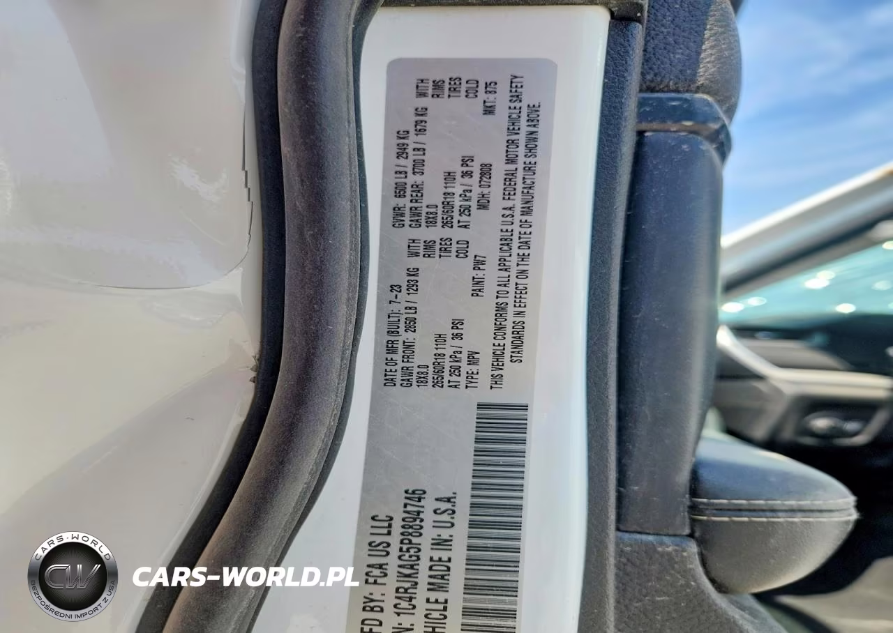 2023 Jeep Grand Cherokee L Laredo VIN:1C4RJKAG5P8894746 - 13