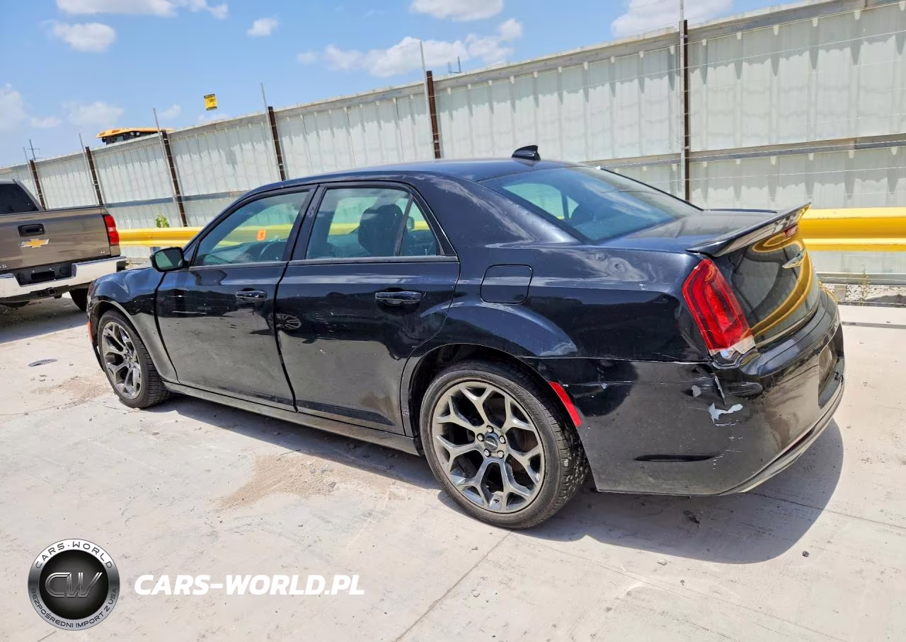 2018 Chrysler 300 S VIN:2C3CCABG6JH243320 - 2
