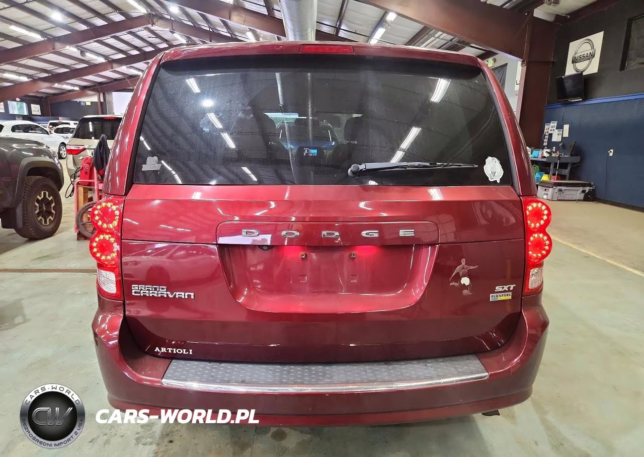 2017 Dodge Grand Caravan Sxt VIN:2C4RDGCG5HR714558 - 6