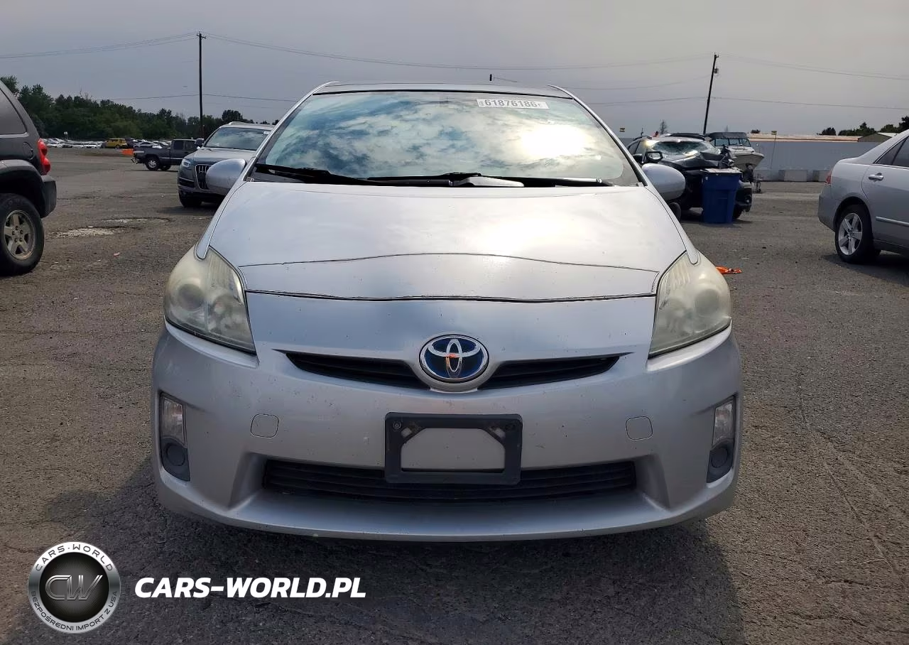 2011 Toyota Prius Four VIN:JTDKN3DU3B5308665 - 5