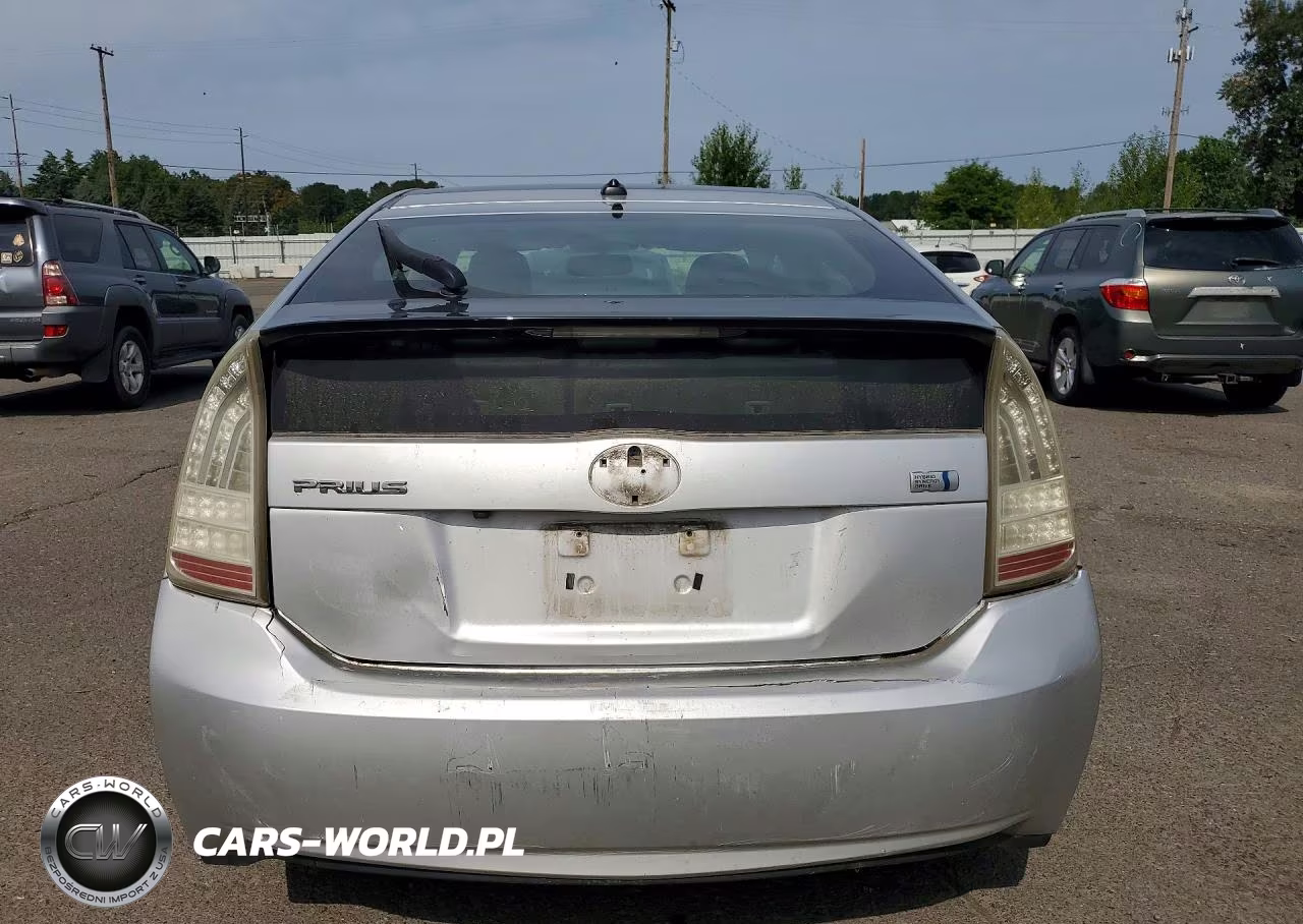 2011 Toyota Prius Four VIN:JTDKN3DU3B5308665 - 6