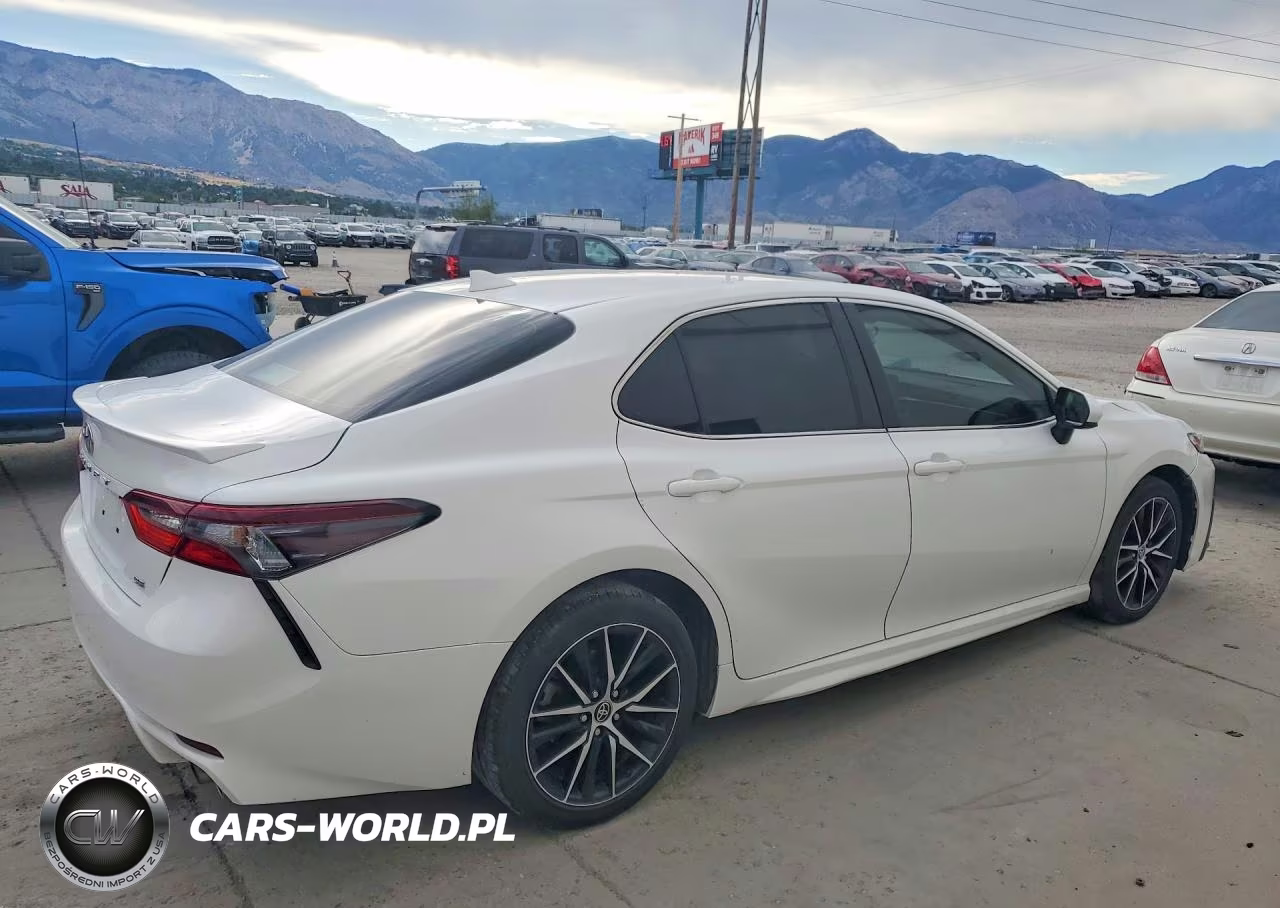 2021 Toyota Camry Se VIN:4T1G11AK4MU465246 - 3