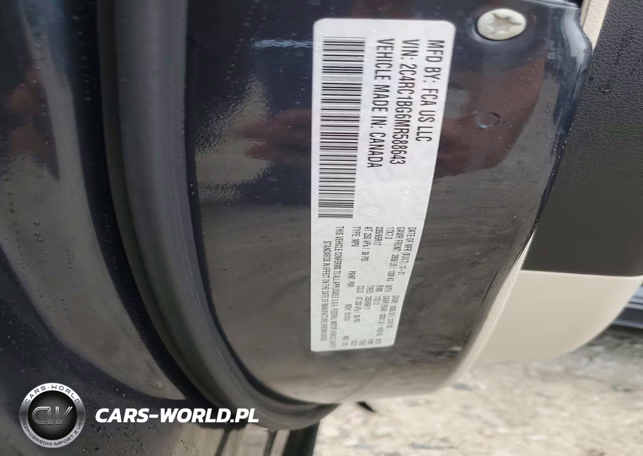 2021 Chrysler Pacifica Touring L VIN:2C4RC1BG6MR588643 - 13
