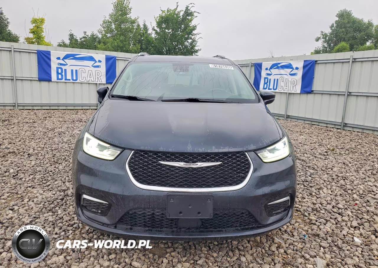 2021 Chrysler Pacifica Touring L VIN:2C4RC1BG6MR588643 - 5
