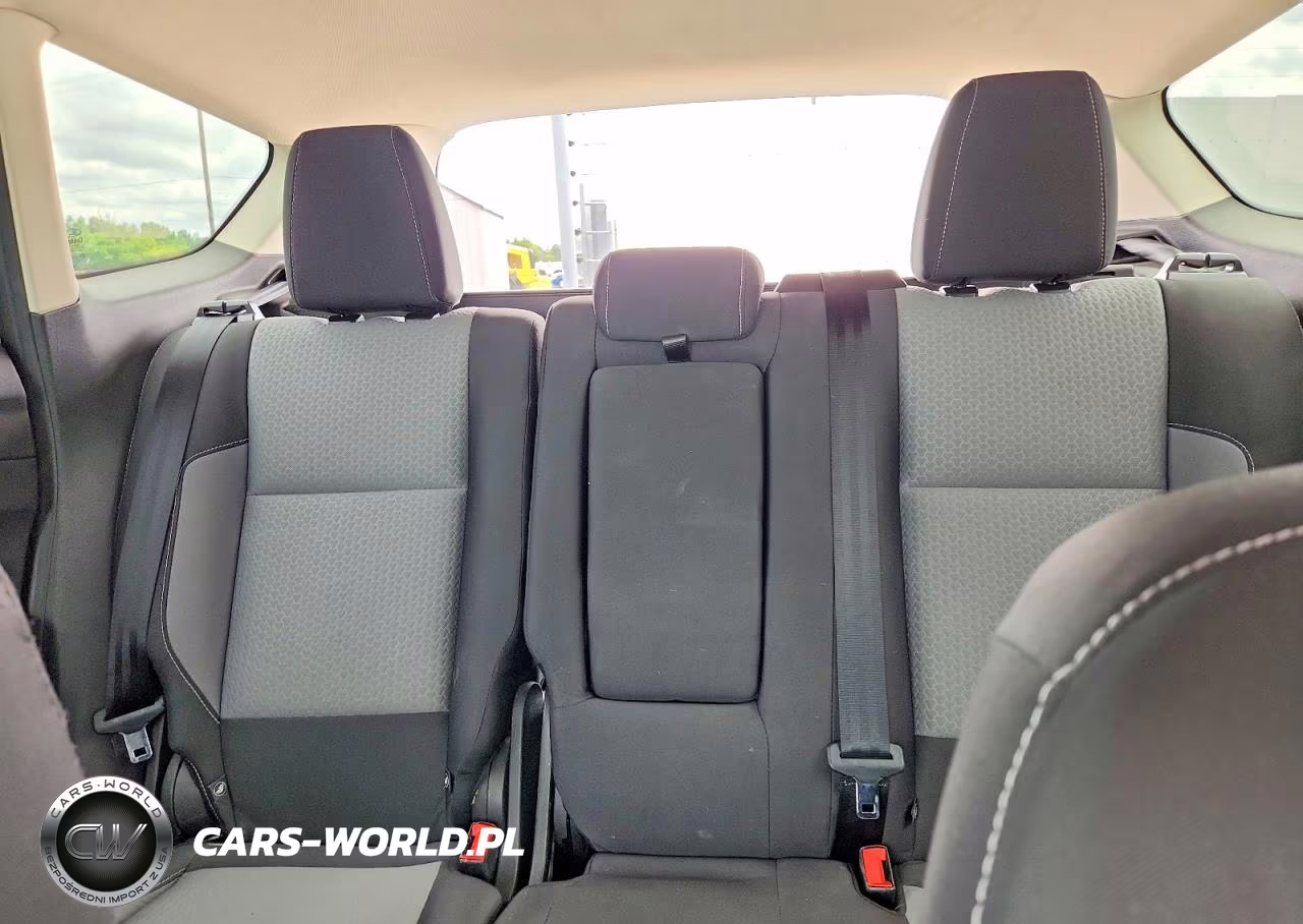 2019 Ford Escape Se VIN:1FMCU9GD9KUA06529 - 10
