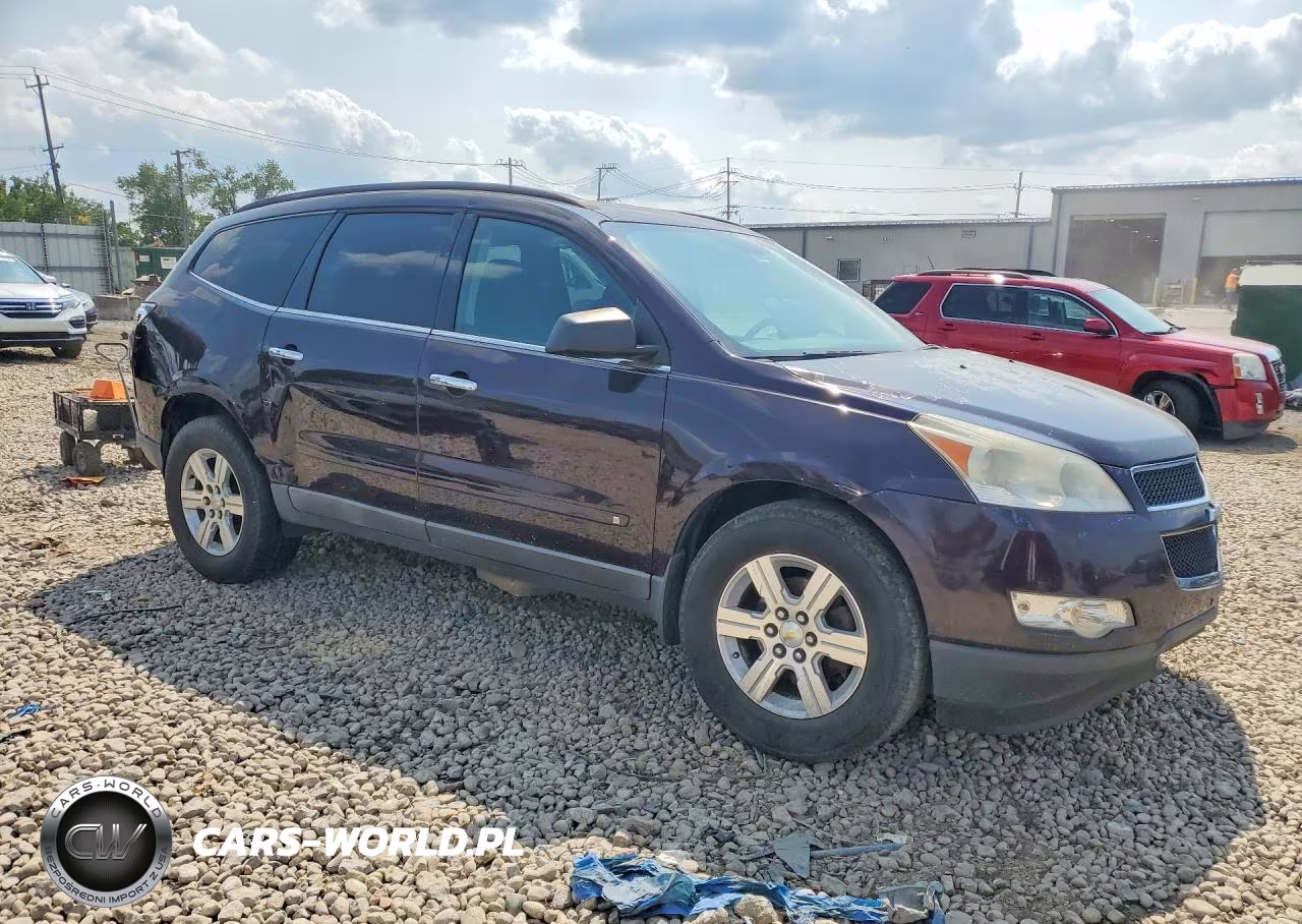2010 Chevrolet Traverse Lt VIN:1GNLRFED0AS109606 - 4