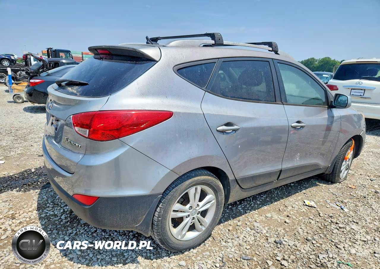 2010 Hyundai Tucson Gls VIN:KM8JU3AC5AU091968 - 3