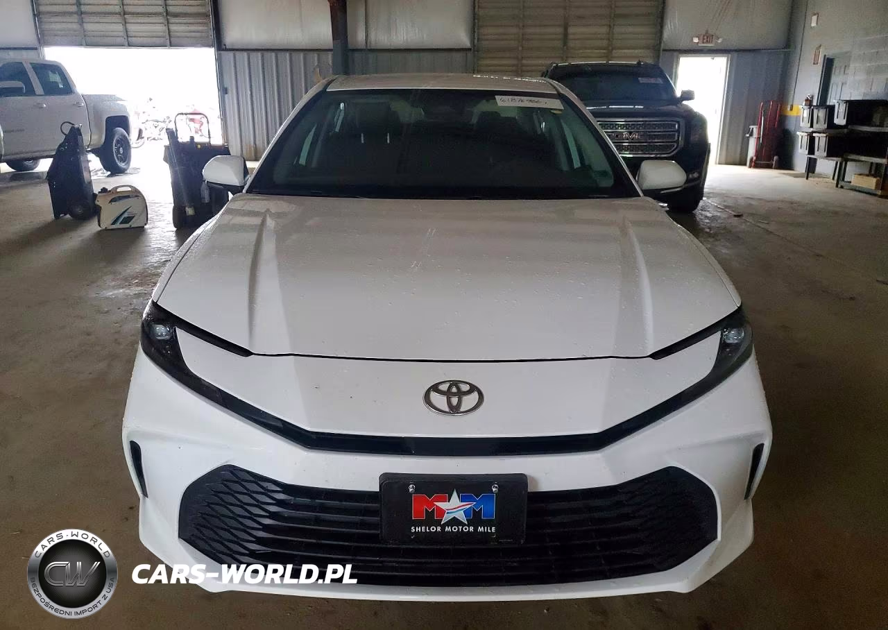 2025 Toyota Camry Le VIN:4T1DAACK1SU197883 - 5
