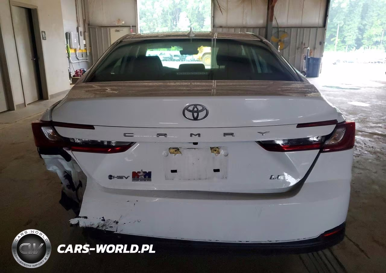 2025 Toyota Camry Le VIN:4T1DAACK1SU197883 - 6
