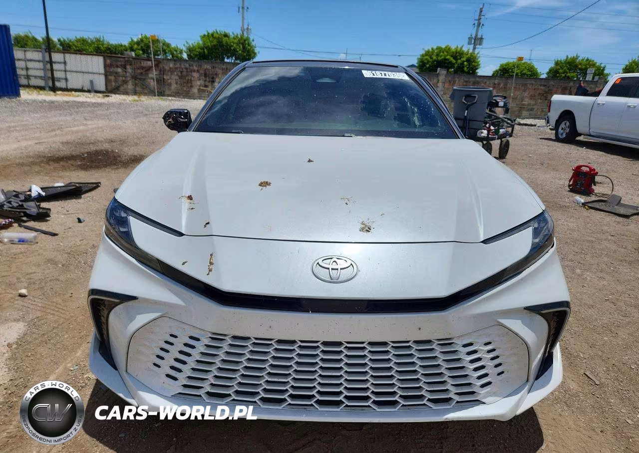 2025 Toyota Camry Xse VIN:4T1DAACK7SU010646 - 5