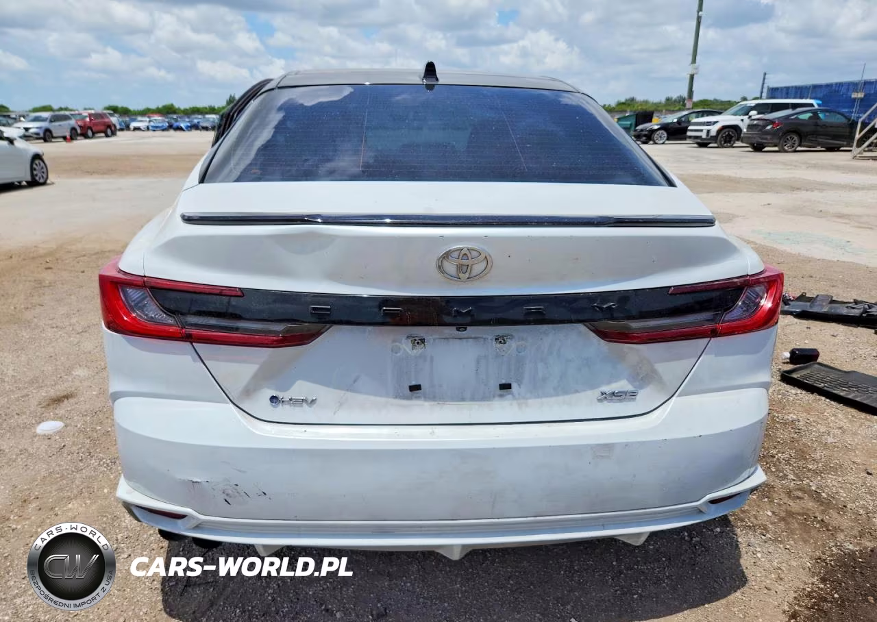 2025 Toyota Camry Xse VIN:4T1DAACK7SU010646 - 6