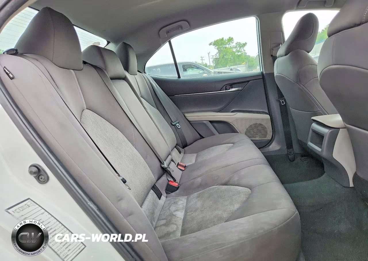 2022 Toyota Camry Le VIN:4T1C11AK5NU660059 - 10