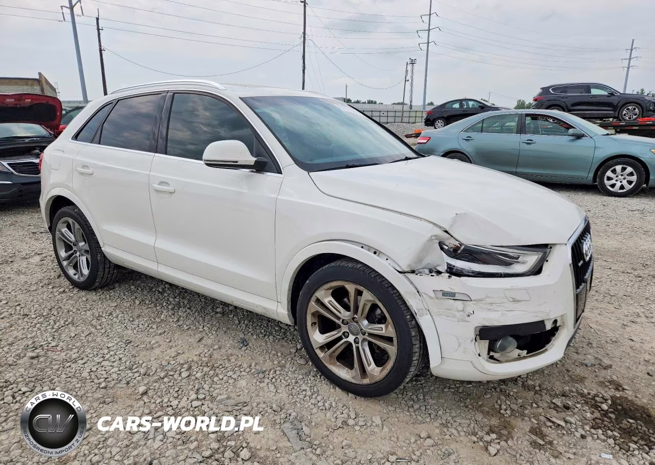 2015 Audi Q3 Prestige VIN:WA1GFCFS2FR008977 - 4