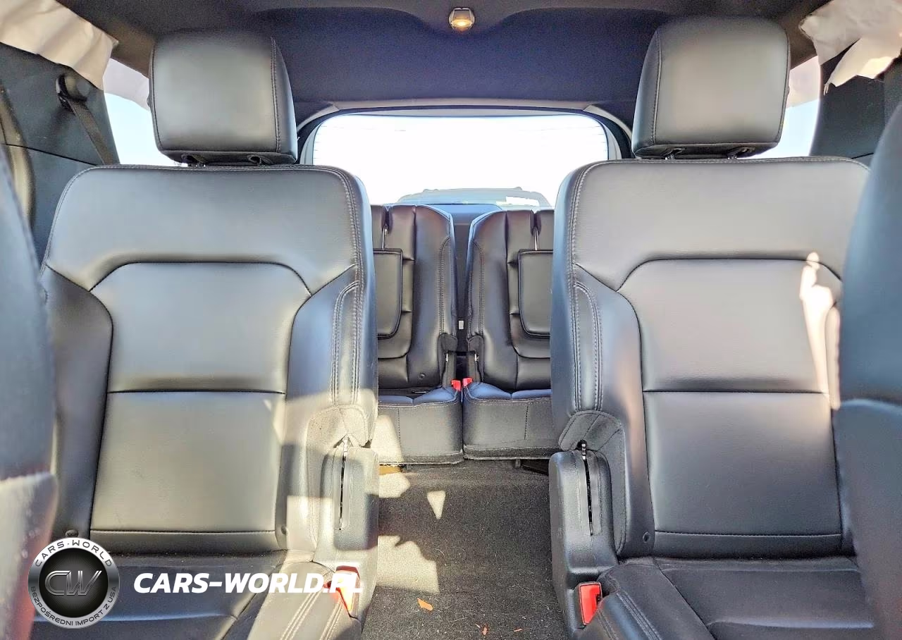 2019 Ford Explorer Xlt VIN:1FM5K7D85KGB37983 - 10