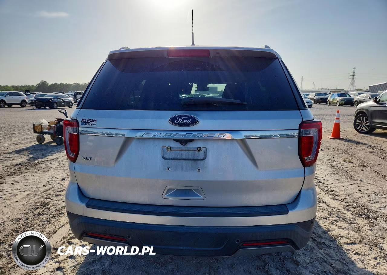 2019 Ford Explorer Xlt VIN:1FM5K7D85KGB37983 - 6