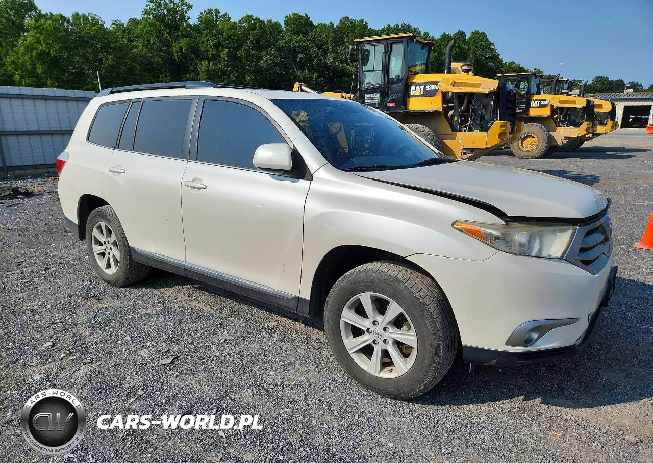 2013 Toyota Highlander Se VIN:5TDBK3EH8DS254884 - 4