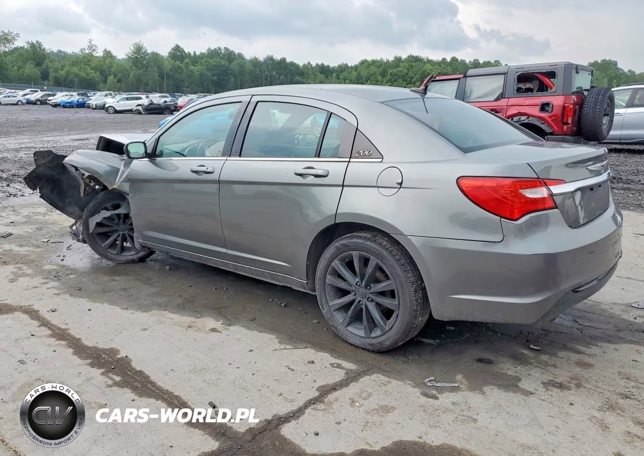 2013 Chrysler 200 Limited VIN:1C3CCBCGXDN524729 - 2