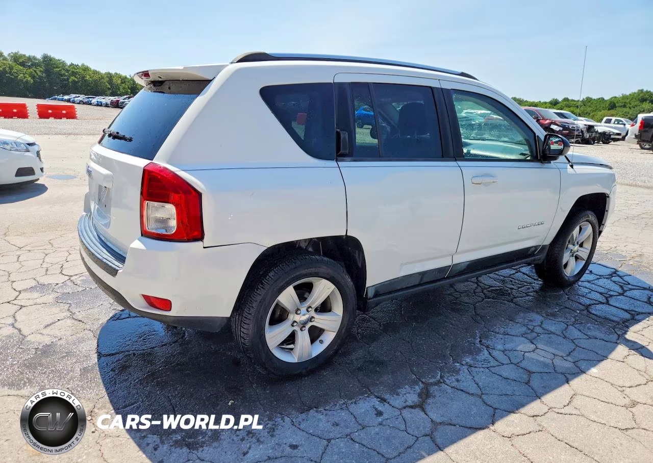 2012 Jeep Compass Sport VIN:1C4NJDBB1CD520455 - 3