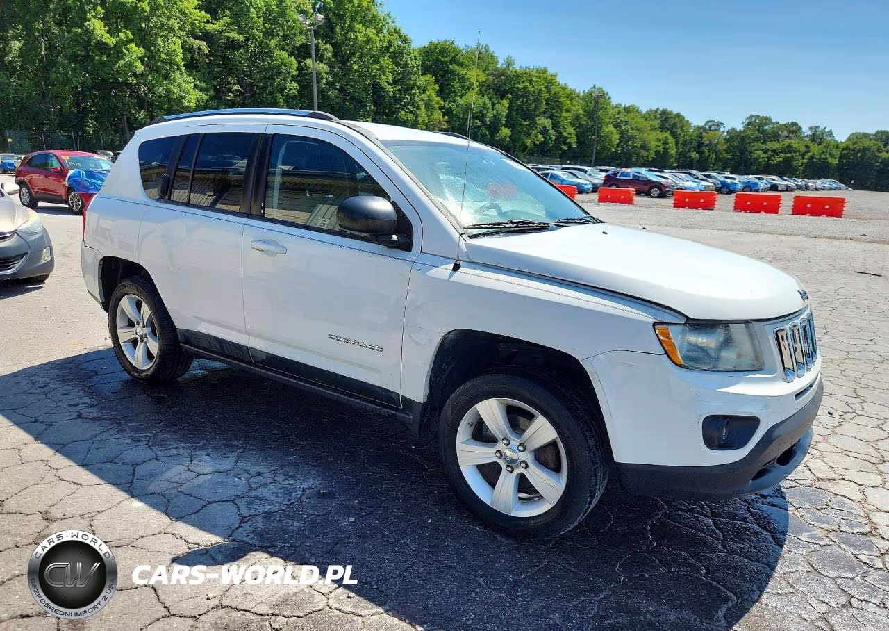 2012 Jeep Compass Sport VIN:1C4NJDBB1CD520455 - 4