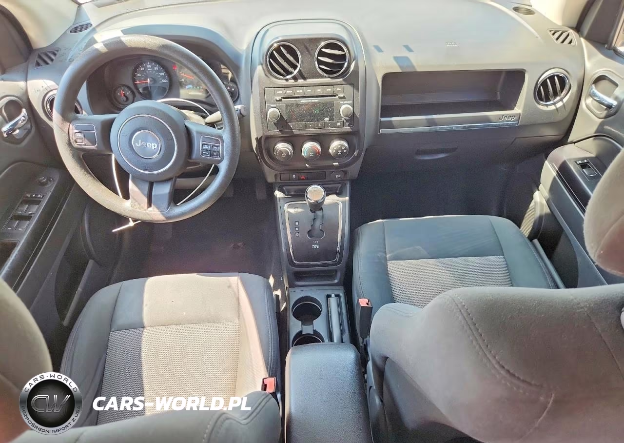 2012 Jeep Compass Sport VIN:1C4NJDBB1CD520455 - 8