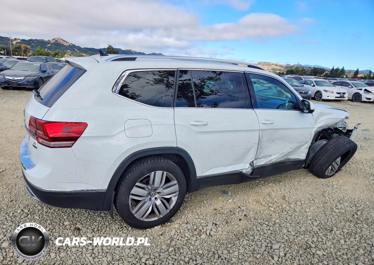 2018 Volkswagen Atlas Sel Premium VIN:1V2NR2CA0JC577623 - 3