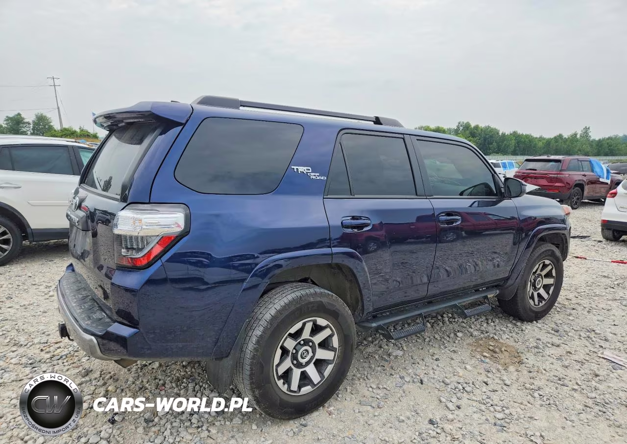 2022 Toyota 4Runner Trd Off-Road VIN:JTEPU5JR8N6036225 - 3