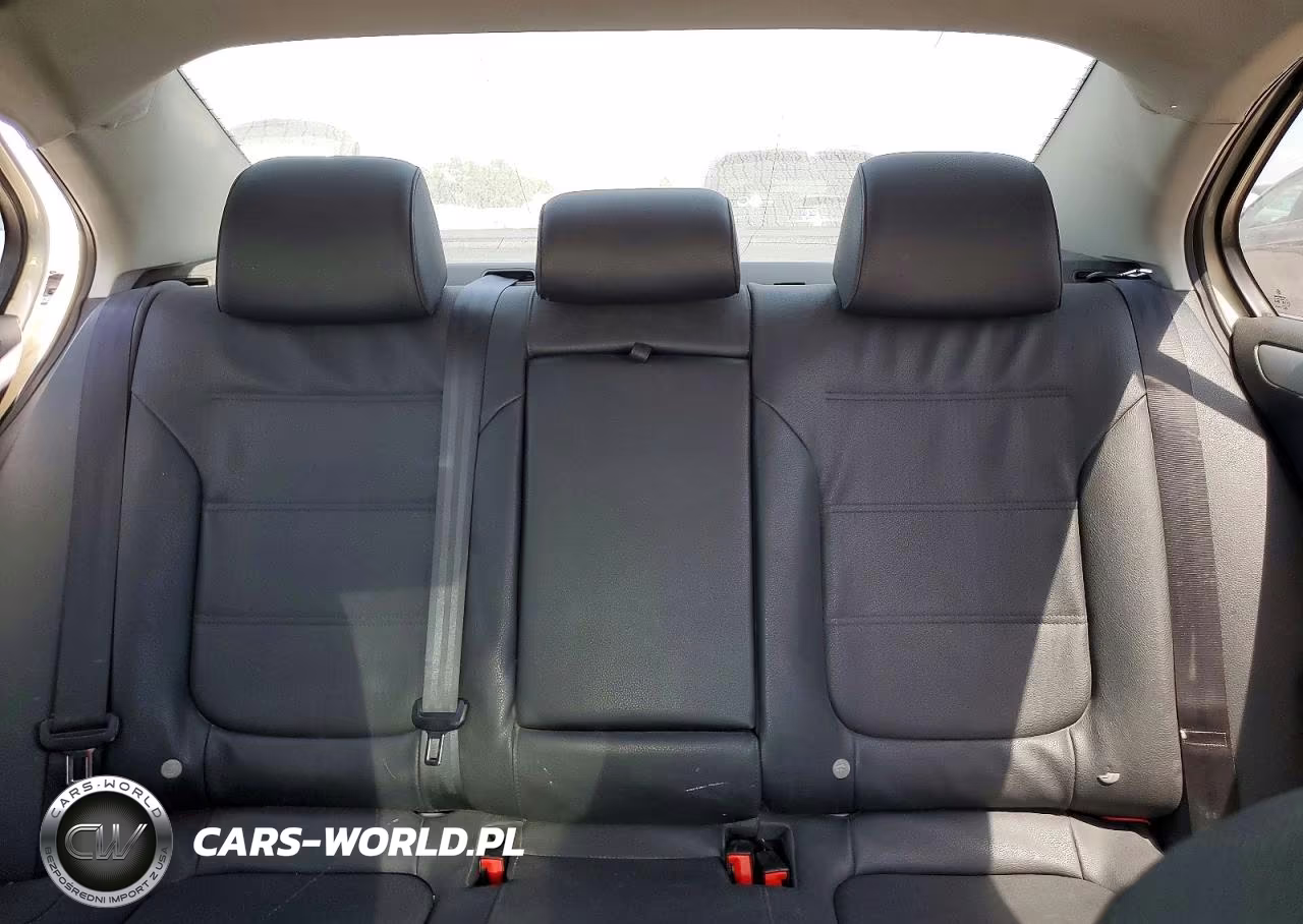 2011 Volkswagen Jetta Tdi VIN:3VW3L7AJ5BM119714 - 10