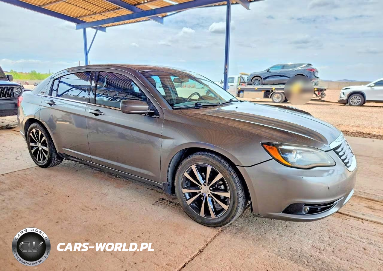 2012 Chrysler 200 Touring VIN:1C3CCBBG8CN297041 - 4