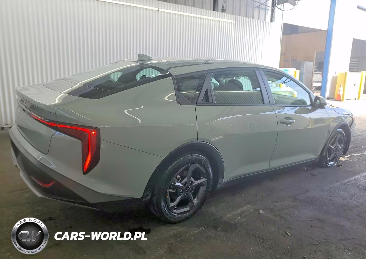 2026 Kia K4 Lxs VIN:3KPFT4DE5TE349598 - 3